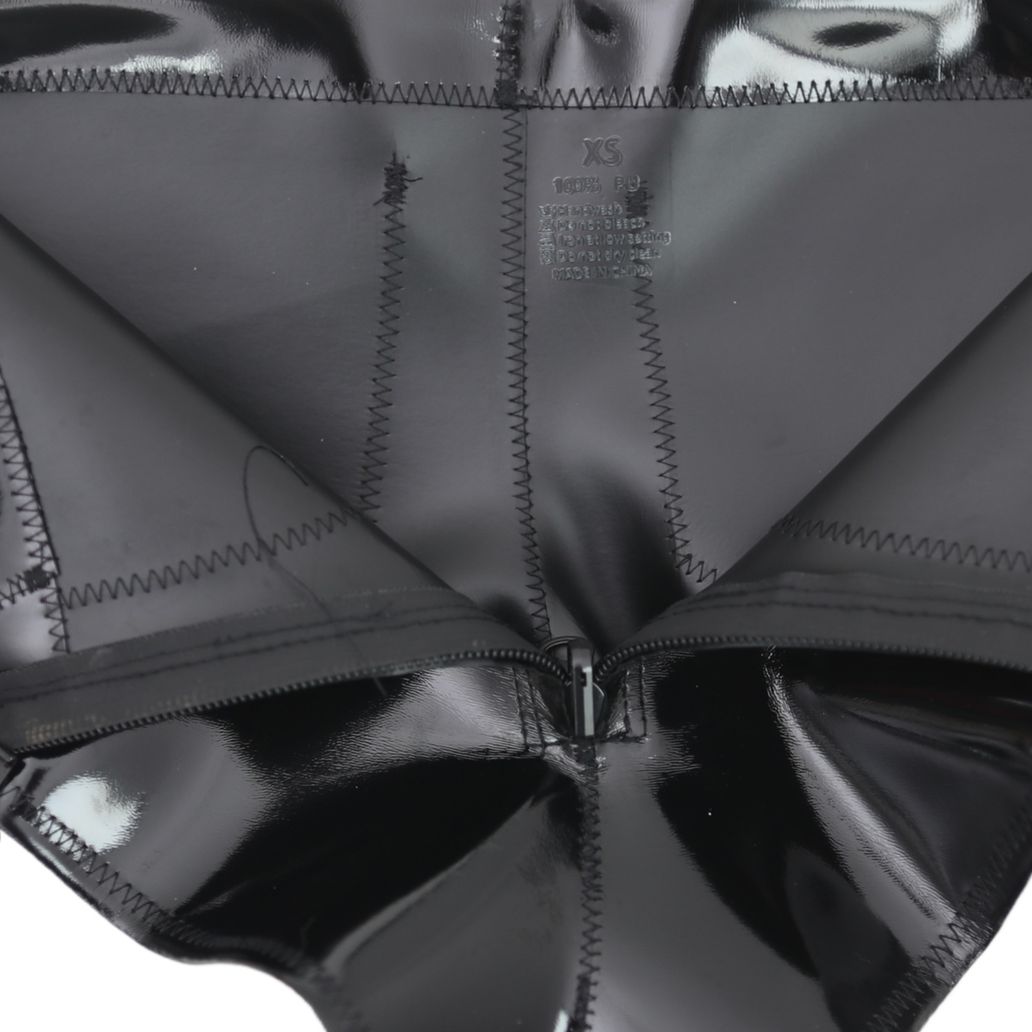 Women Men Glossy Pocket Shorts - Women Fashion Style 评论和价格