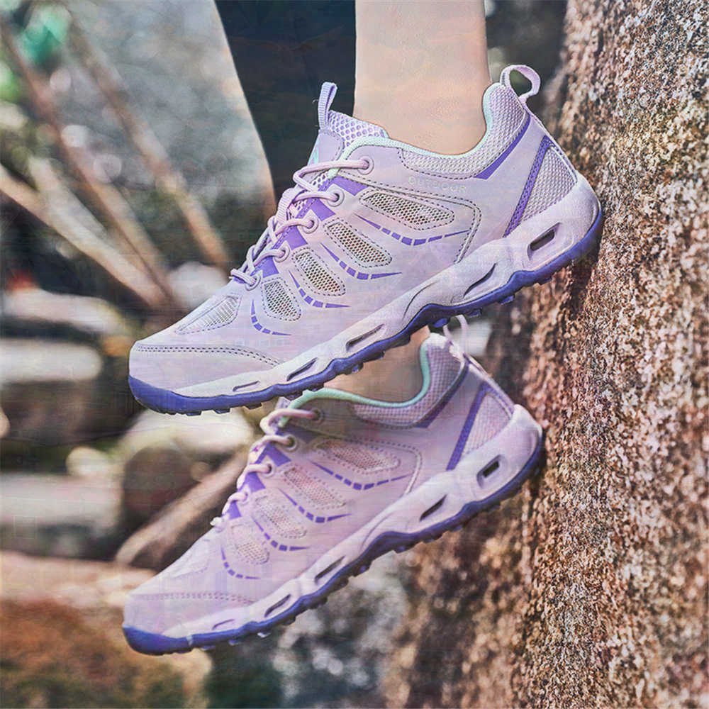 Sumer Round Tip Silver Sneaker - Women Fashion Brand Name Ideas 评论和价格