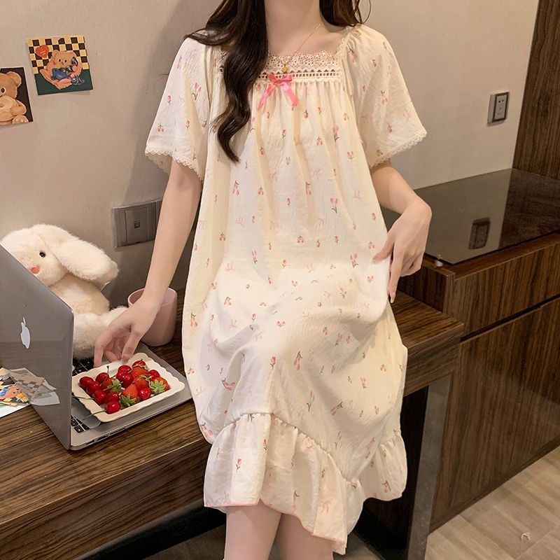 Plus Size Princess Style NIght - Floral Summer Dress 评论和价格